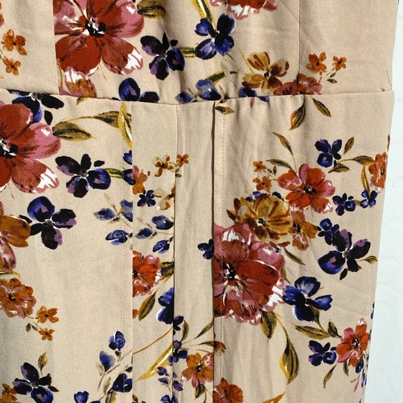 Xhilaration tan floral pantsuit jumpsuit size Medium - Picture 10 of 15